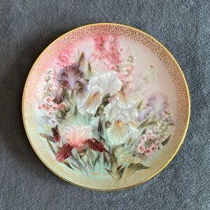 Iris Quartet by Lena Liu